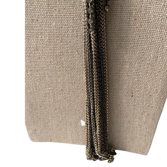 Elegant Stunning Necklace with Tassel and Rhinestone Floral in Vintage Tone - Picture 7 of 9